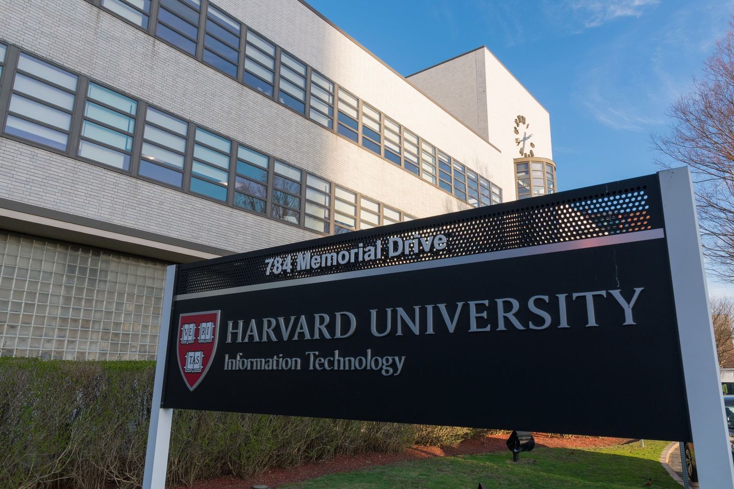 Harnessing the Power of Education: Your Guide to a Harvard $10,000/year Scholarship