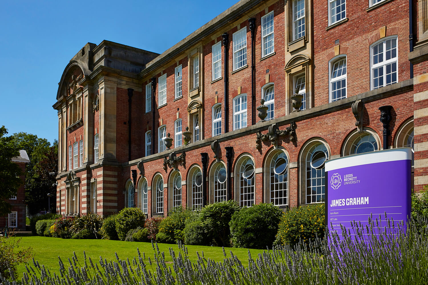 Achieve More with Financial Support: Scholarships at Leeds Beckett University